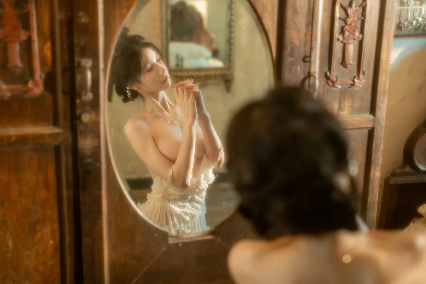 橙子喵酱&铁手叫兽_会员花絮_橙子小白裙_50P_1_11GB tg@simisebaisi 【丝足阁】046.webp